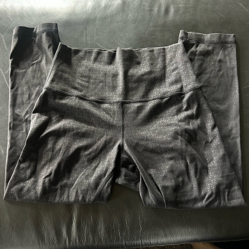 Lululemon Athletica Black Leggings for Versatile Comfort